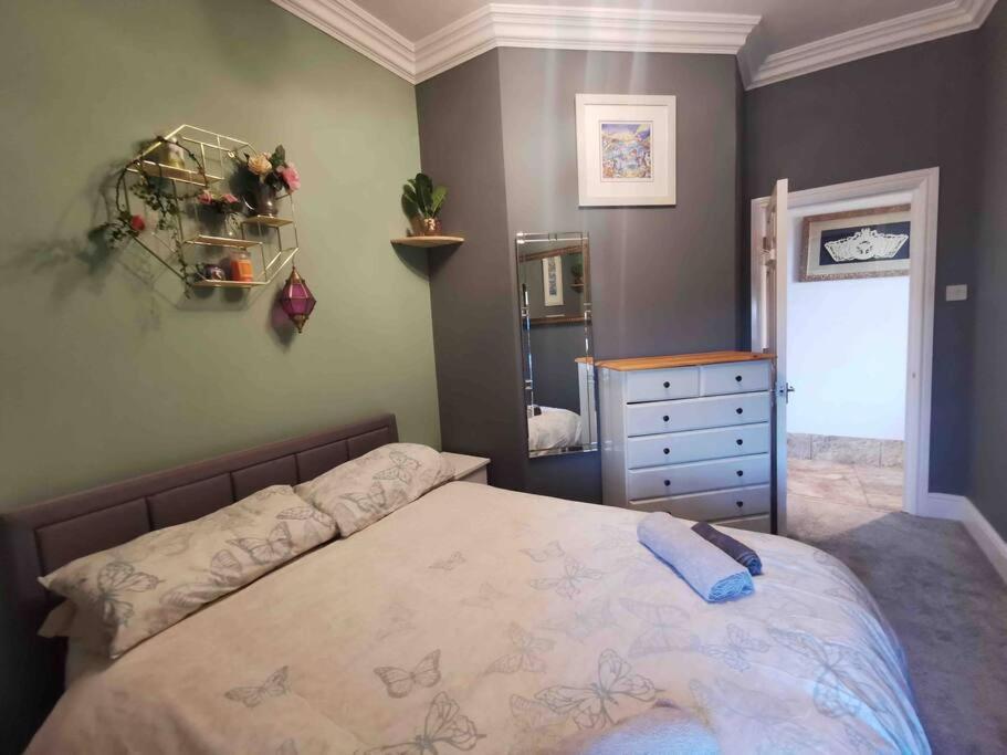 Number 7 Torquay Stunning Sea Views Appartamento Esterno foto